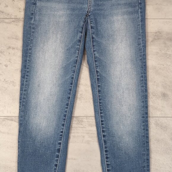 3/$20 American Eagle Hi Rise Jegging Faded High Waist Stretch Denim Skinny Jeans - Picture 3 of 12